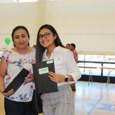 College-Day-Arrivals-11